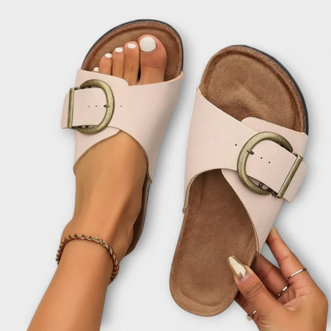 Alva™ - Orthopedic sandals with classic buckle