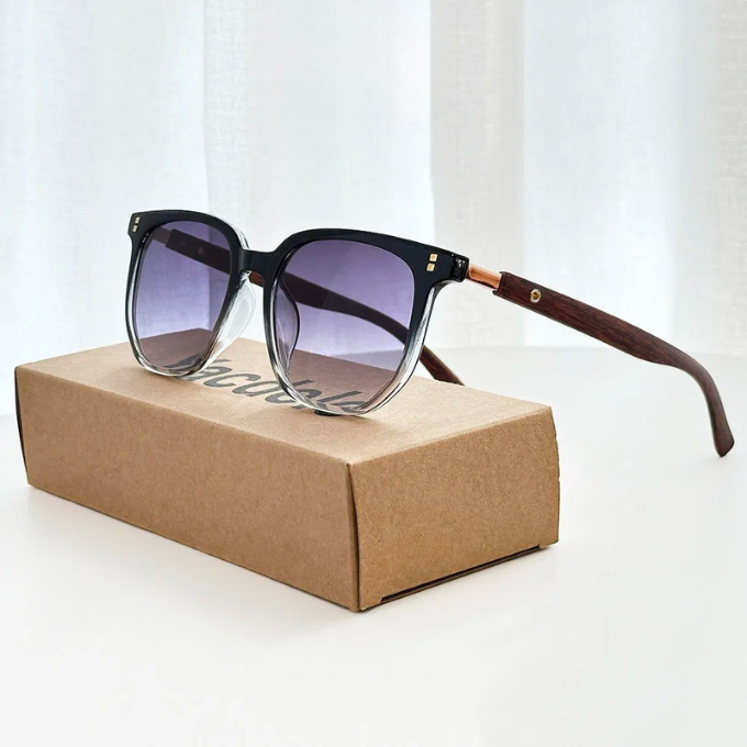 Crownwood stilfuld solbrille til ultimativ beskyttelse og mode
