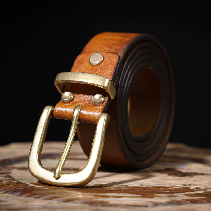 Harlan full grain leather belt for an elegant and durable look