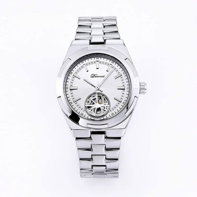 The elegant automatic Monarch