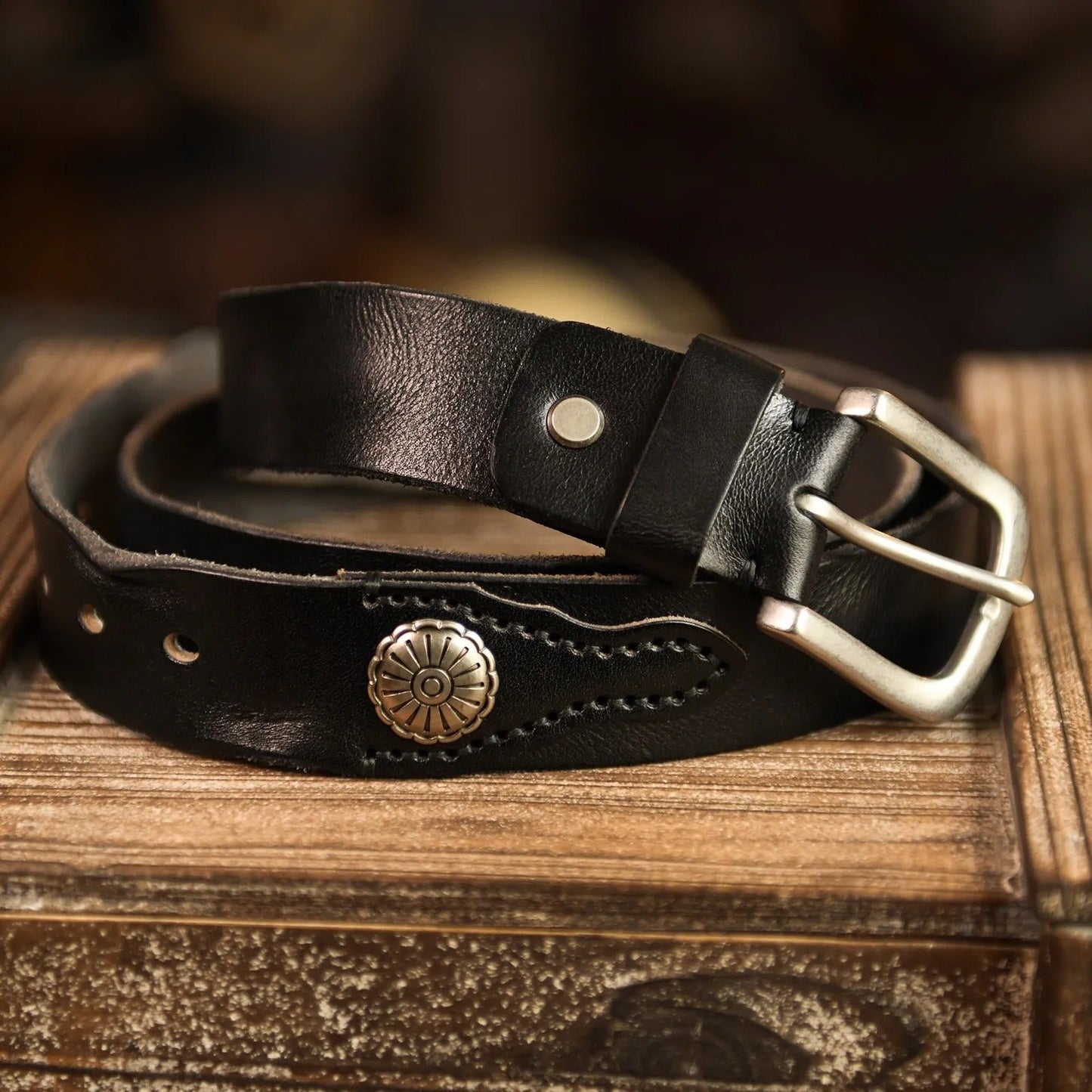 Sierra Heritage 100% fulgrilinear leather belt for a durable and elegant style