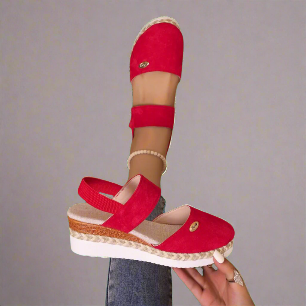 Gitta | Plus-Size Wedge Sandals – Comfortable and Versatile