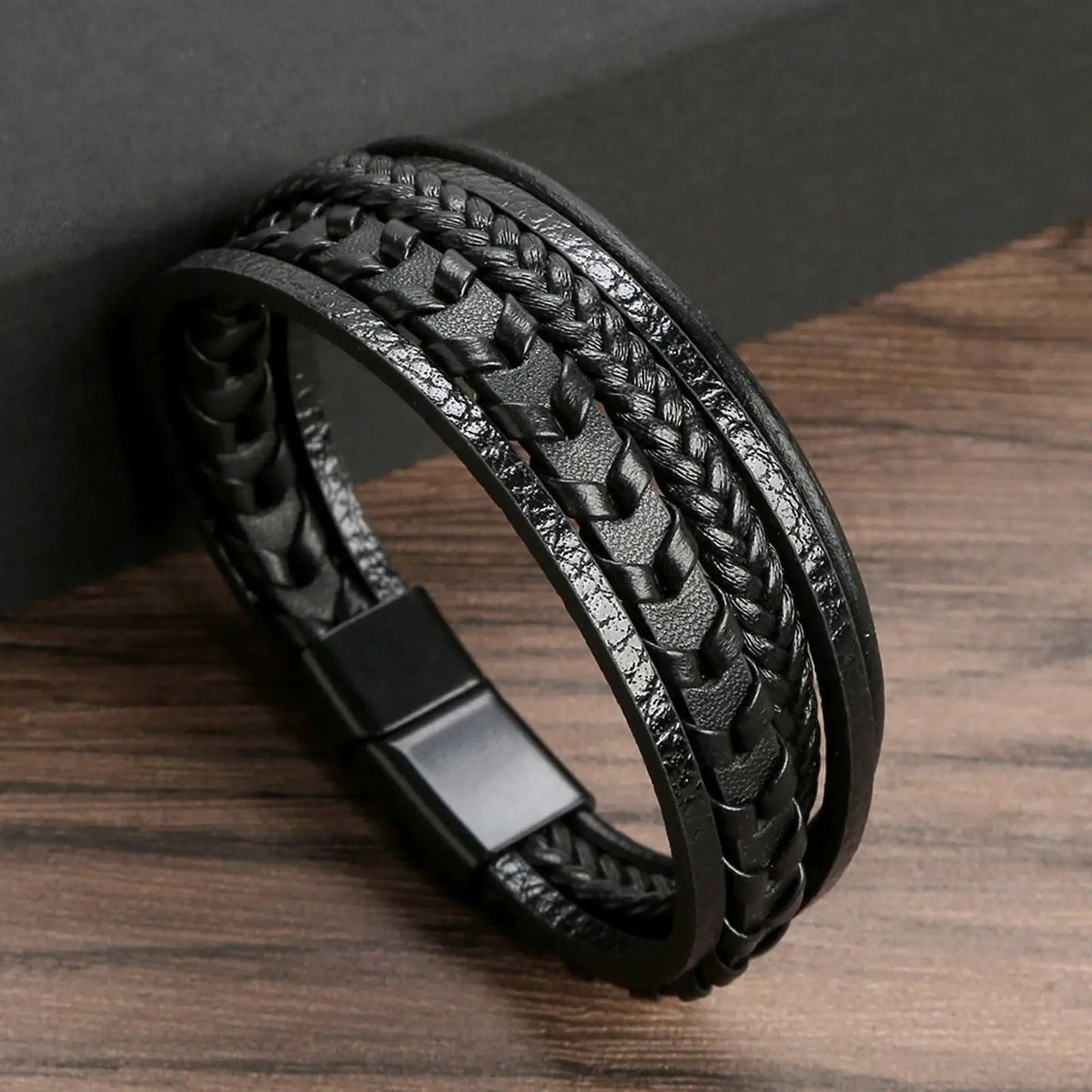 Hand-woven leather bracelet for elegant men