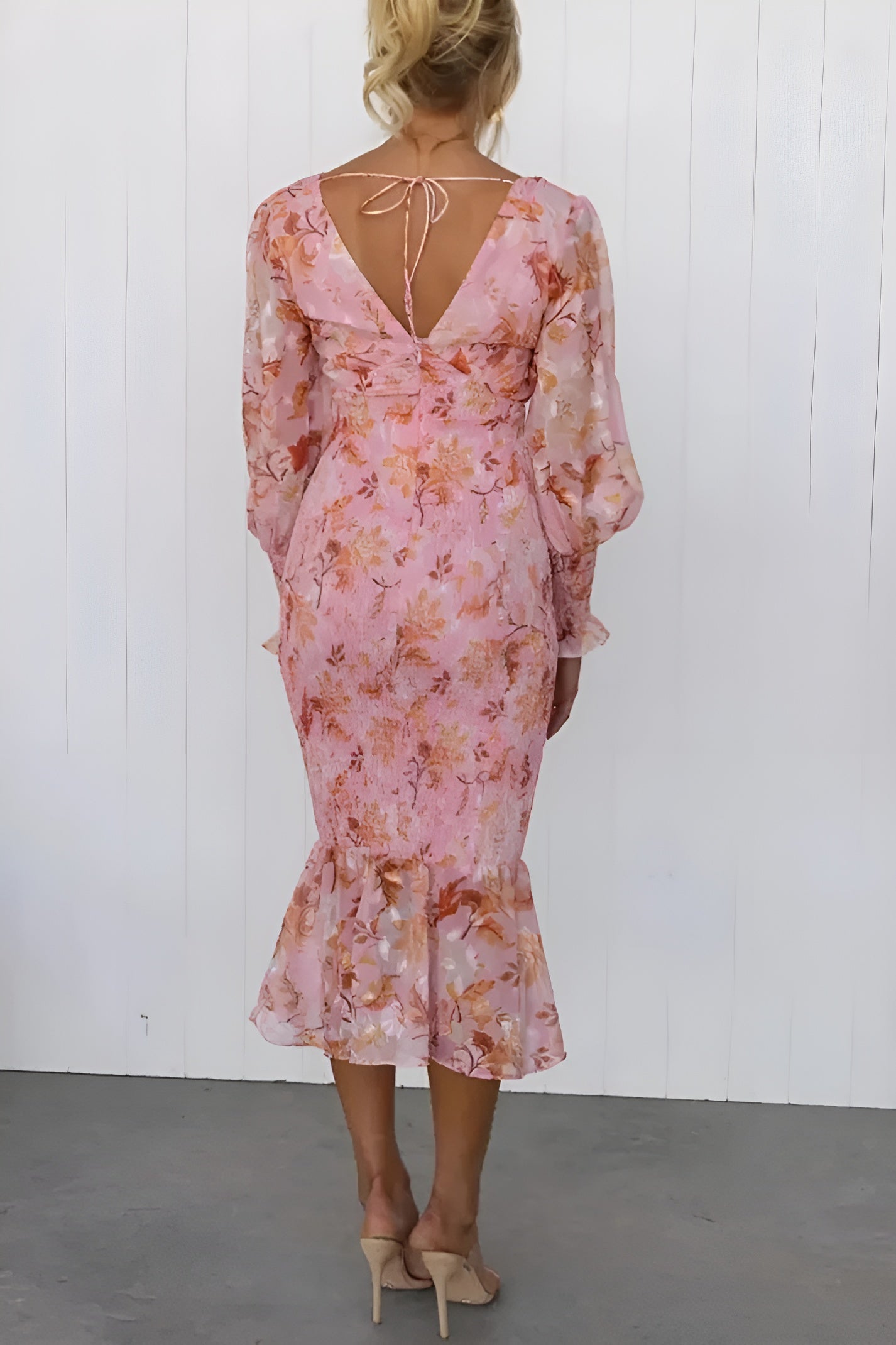 Ynne™ - Elegant blomsterkjole