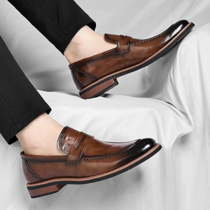 Metro Classic Læder Sneakers til Stil og Komfort