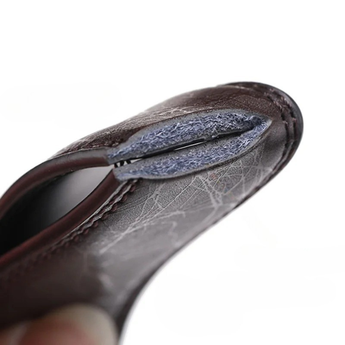 Ashford calfskin belt with elegant gunmetal metal buckle