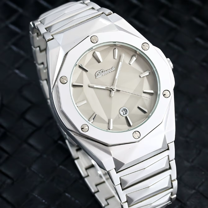 Brooks Valor Watch - Elegance and Performance on the Wrist