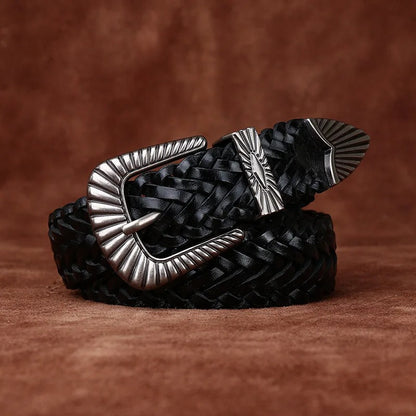 Braided belt for Bronco for a casual and fashionable look