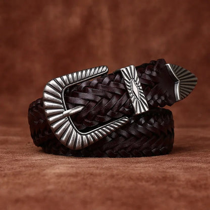 Braided belt for Bronco for a casual and fashionable look