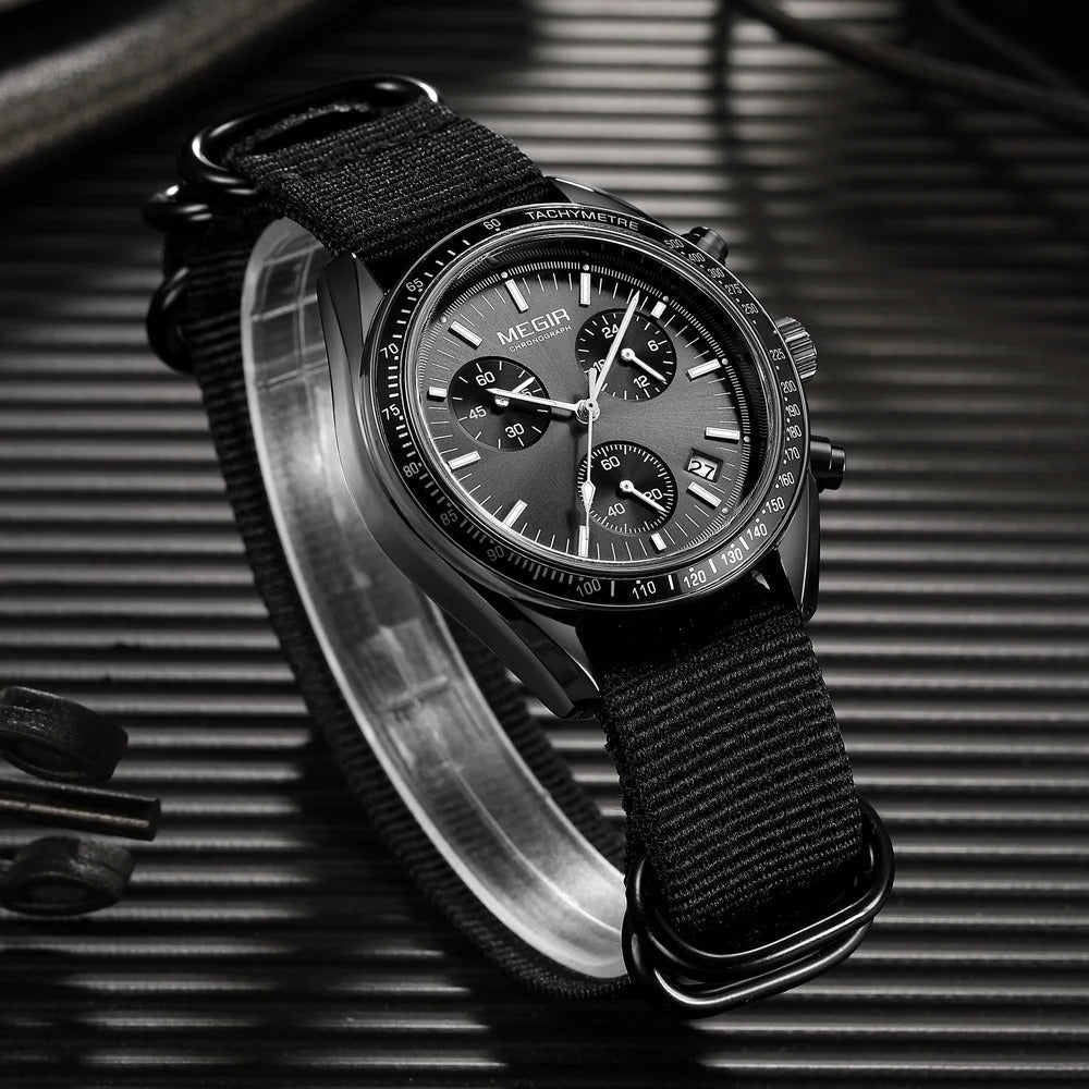 Wristwatches Altura Timepiece Elegance and Accuracy